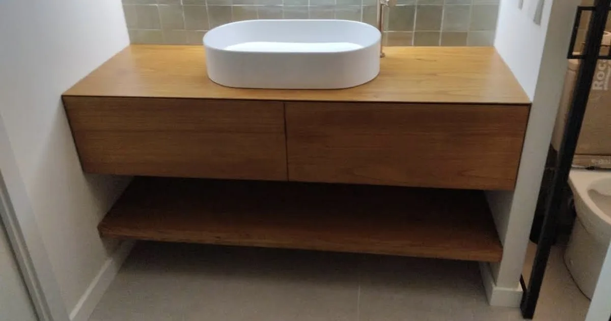 Baño reformado completamente con nueva instalación